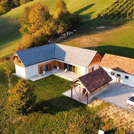 Landhuis Hisa Sonca Toti Breg *