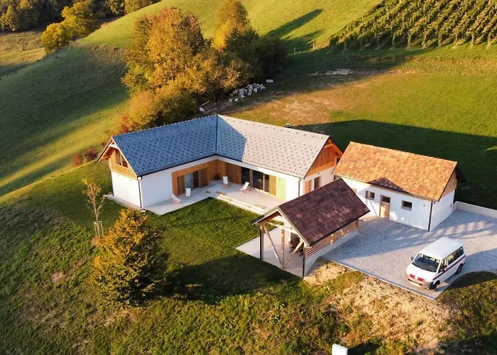 Landhuis Hisa Sonca Toti Breg *